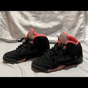 Girls Air Jordan 5 Retro (worn once)